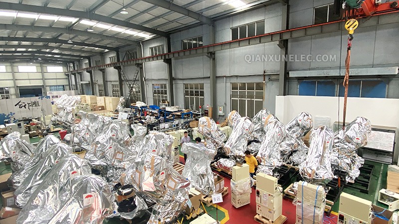 前迅機(jī)電工廠車(chē)間