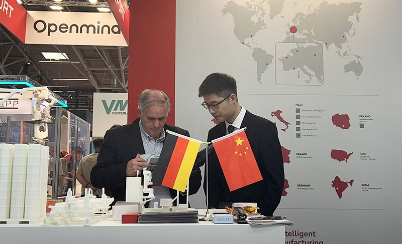 前迅參加慕尼黑機(jī)器人及自動(dòng)化技術(shù)展覽會(huì)8