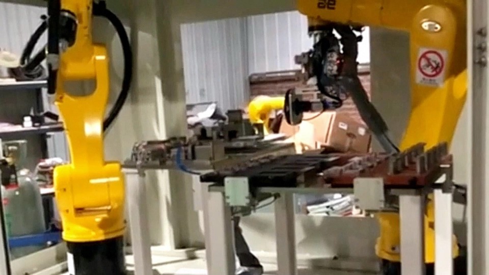 視覺(jué)測(cè)量焊縫實(shí)施焊接