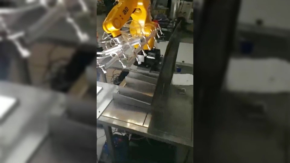 AIR8-710自動(dòng)化搬運(yùn)上下取放物料